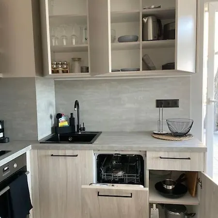 Villi's Daire Burgaz