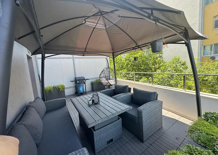 Villi's * بورغاس